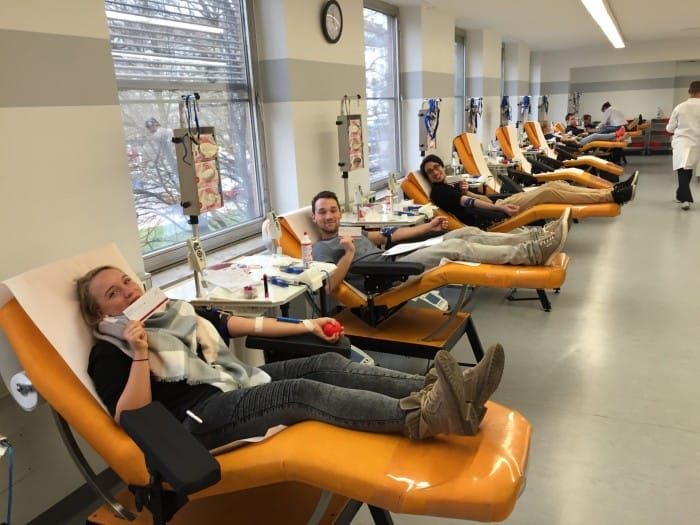 #läuftbeiuns - 100% geben - außer beim Blutspenden